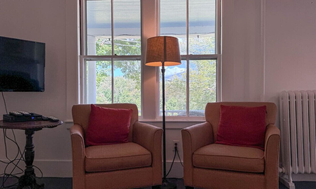 Photo of Livingroom in Jackson