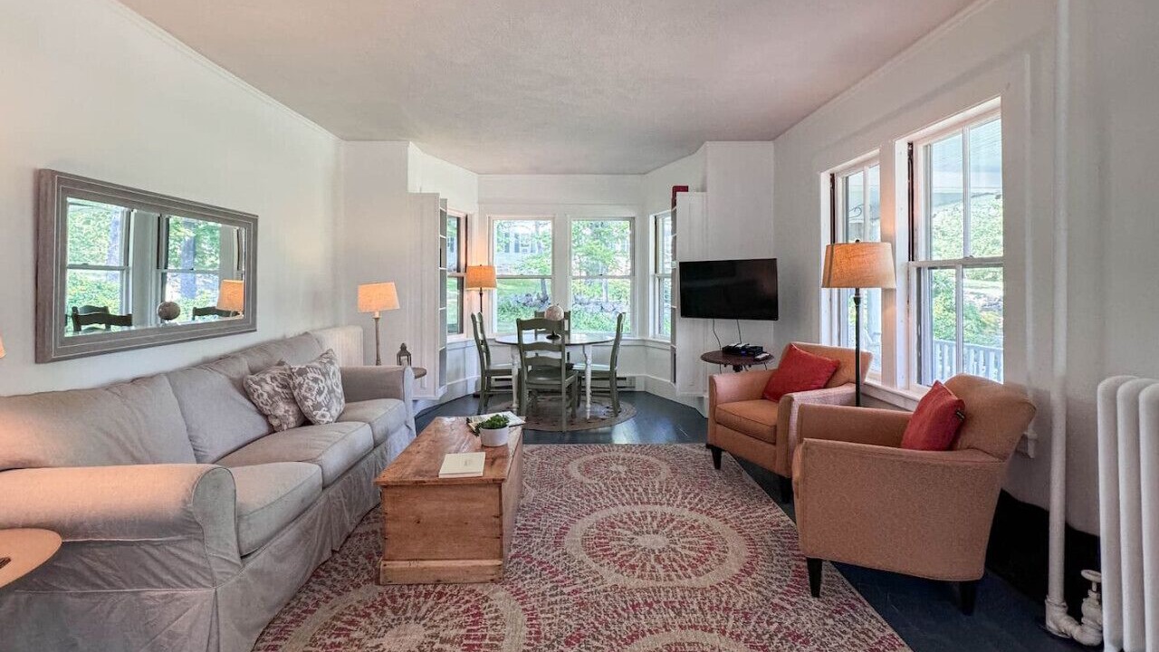 Photo of Livingroom in Jackson