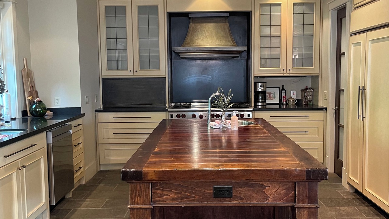 Photo of Kitchen in Burnaby