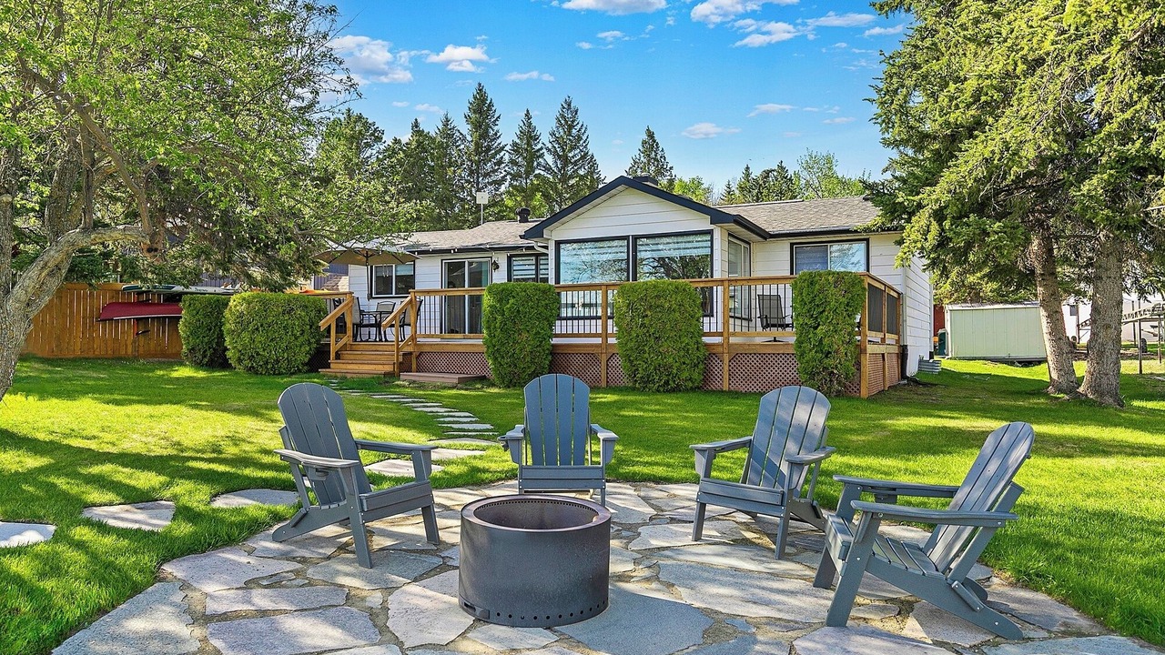 Photo of Patio Balcony in Central Alberta