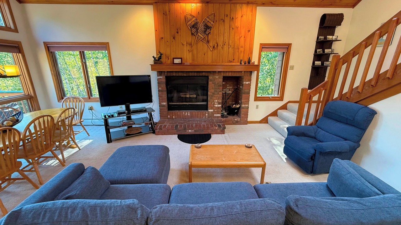 Photo of Livingroom in Carroll
