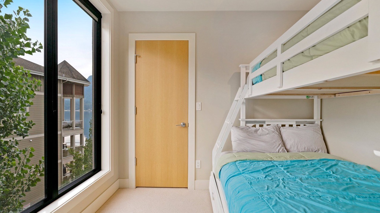 Photo of Bedroom in Sicamous