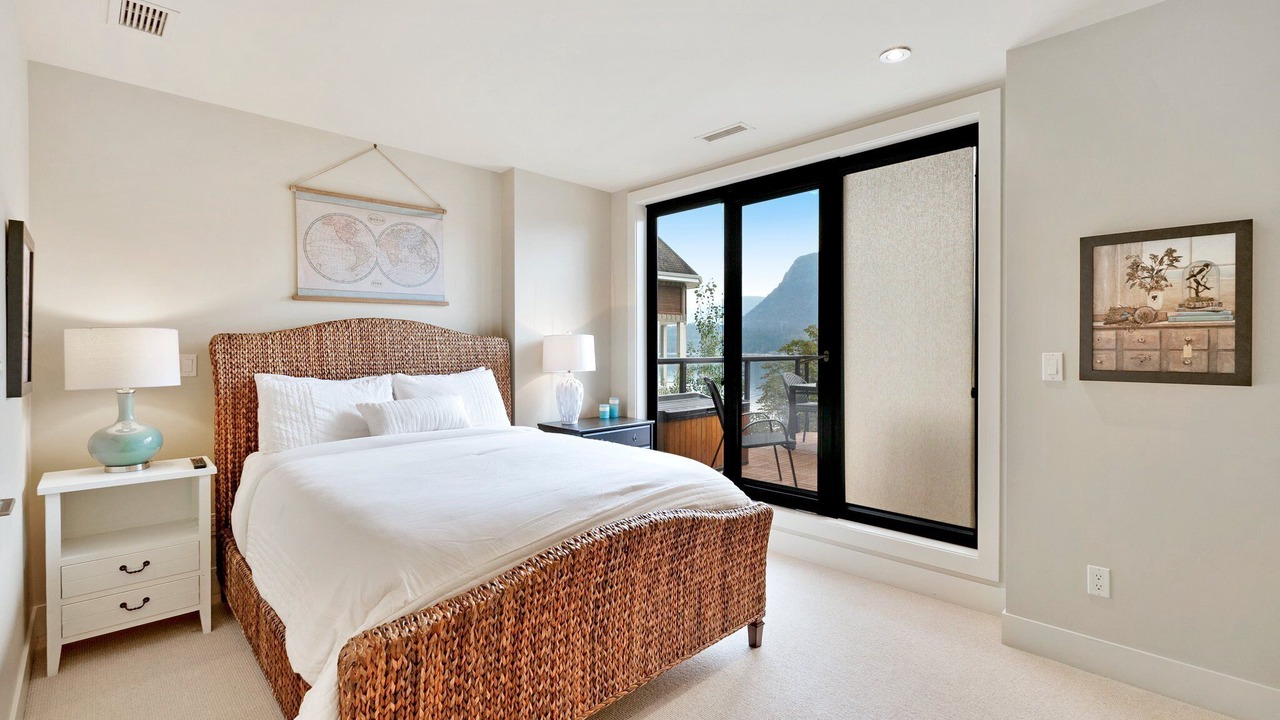 Photo of Bedroom in Sicamous