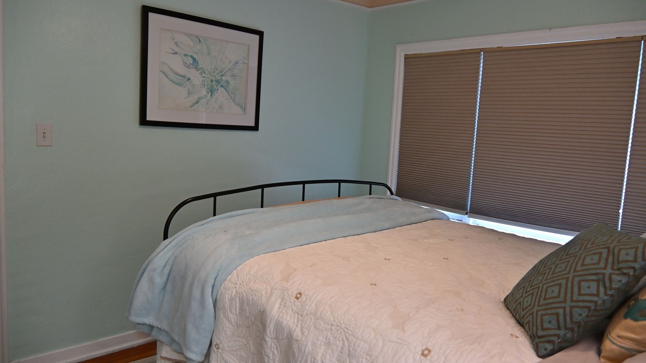 Photo of Bedroom in View Royal