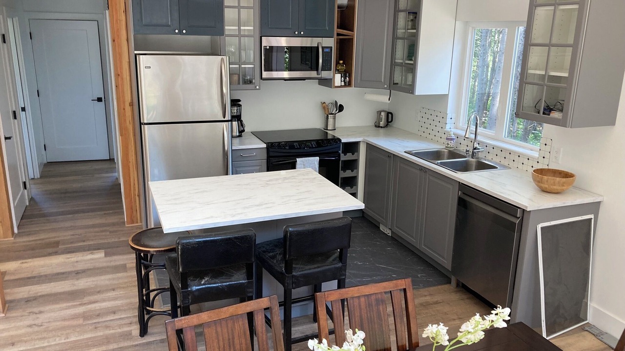 Photo of Kitchen in Juan de Fuca Electoral Area