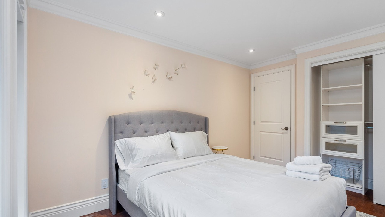 Photo of Bedroom in West Vancouver