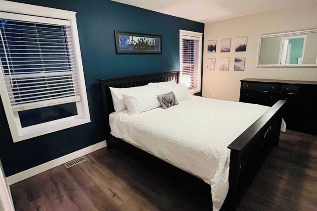 Photo of Bedroom in Shawnigan Lake