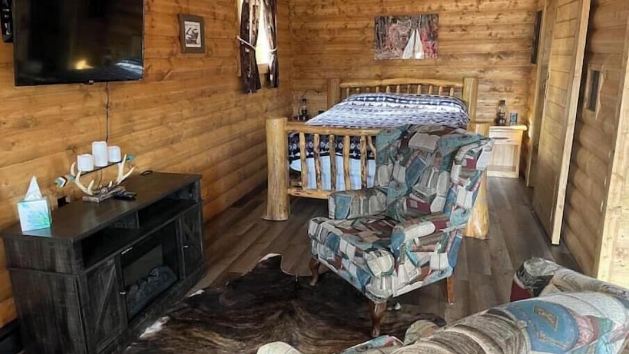 Photo of Bedroom in Division No. 11