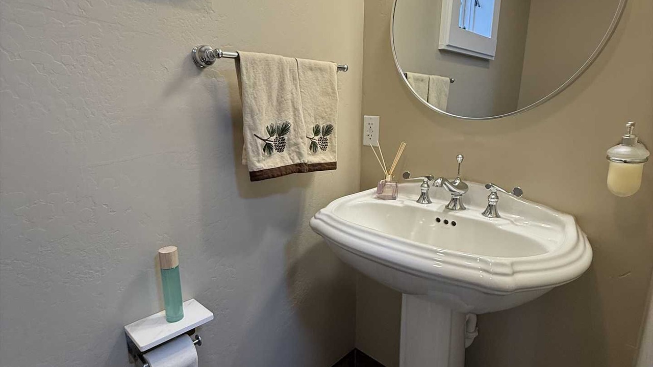 Photo of Bathroom in Lake City