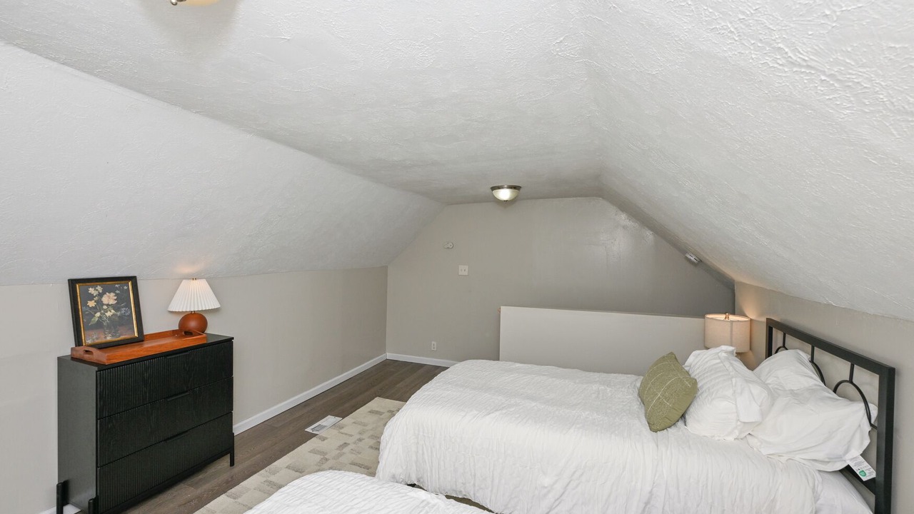 Photo of Bedroom in Tremont