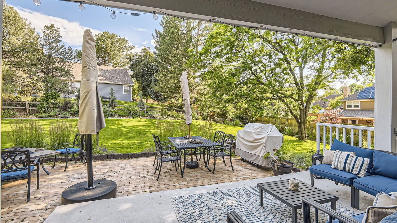 Photo of Outdoor in Englewood