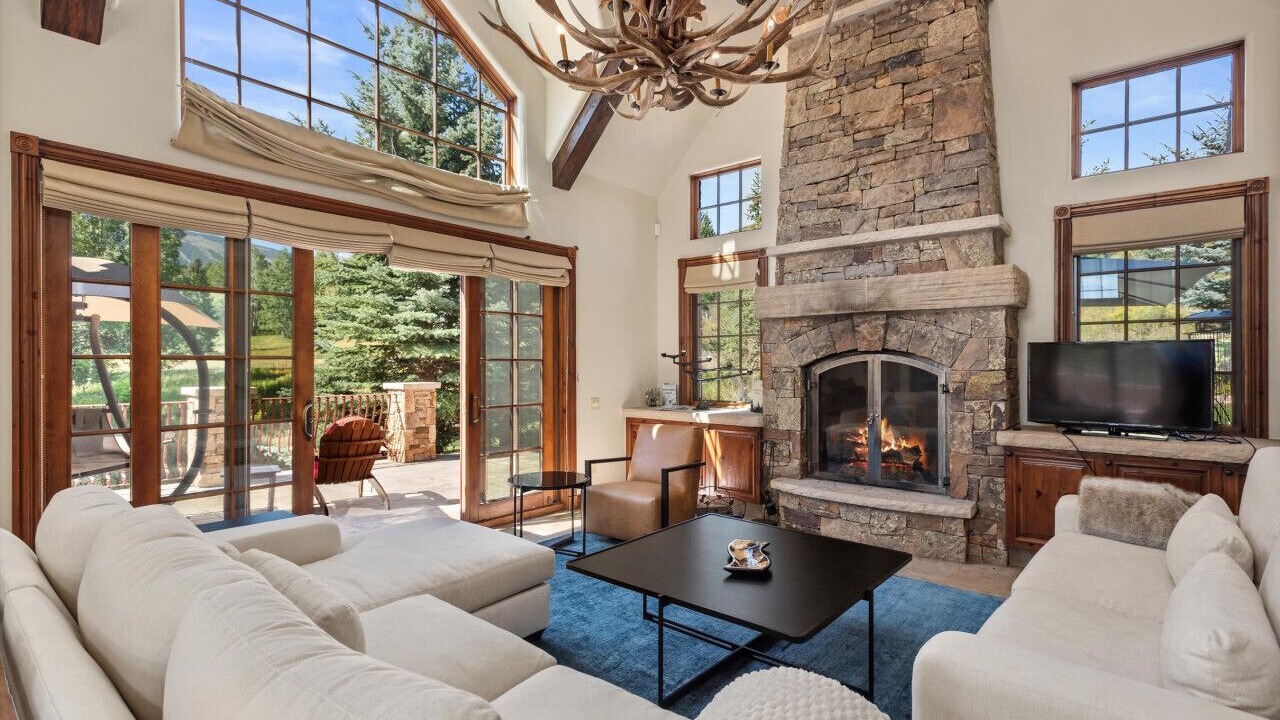 Photo of Livingroom in Snowmass Village