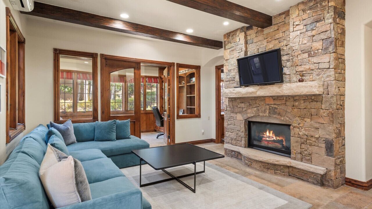 Photo of Livingroom in Snowmass Village