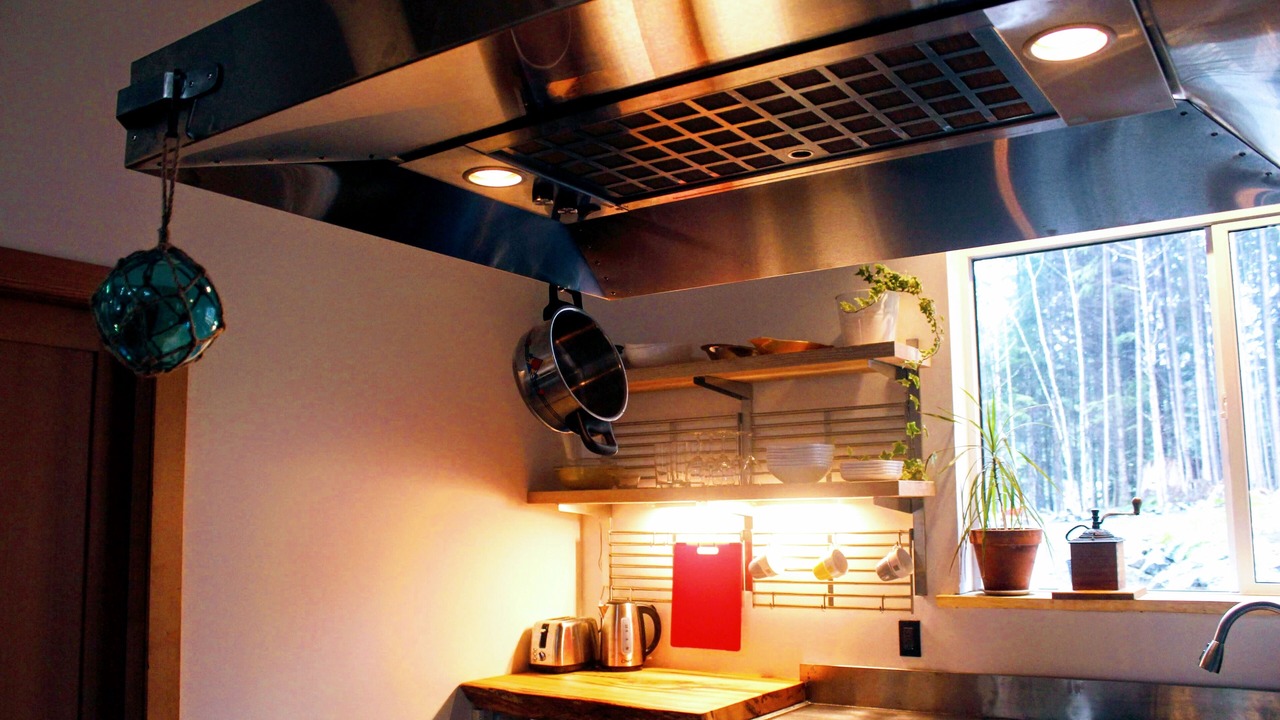 Photo of Kitchen in Juan de Fuca Electoral Area