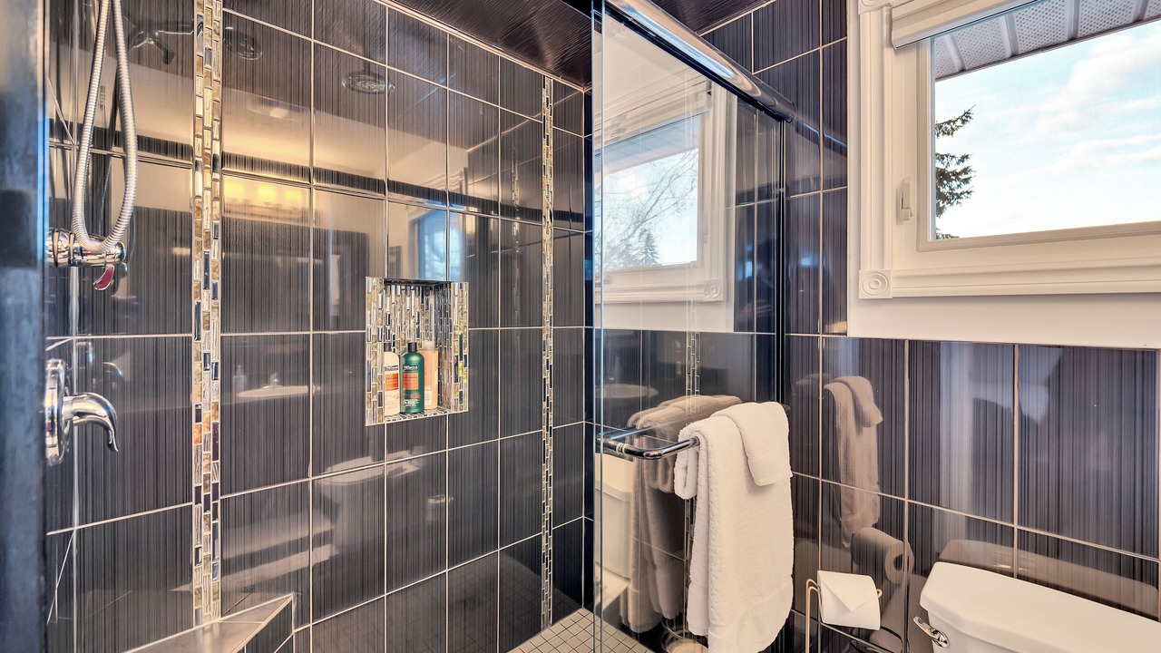 Photo of Bathroom in Sherwood Park