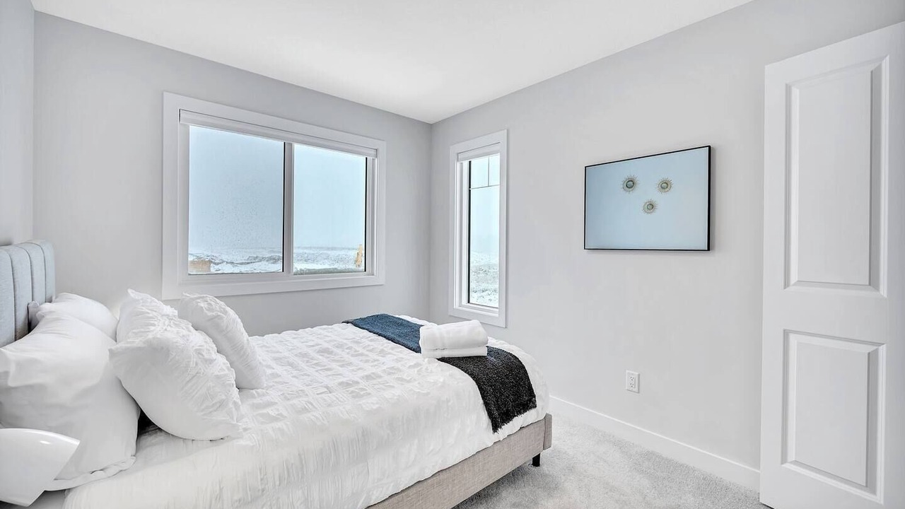 Photo of Bedroom in Division No. 11