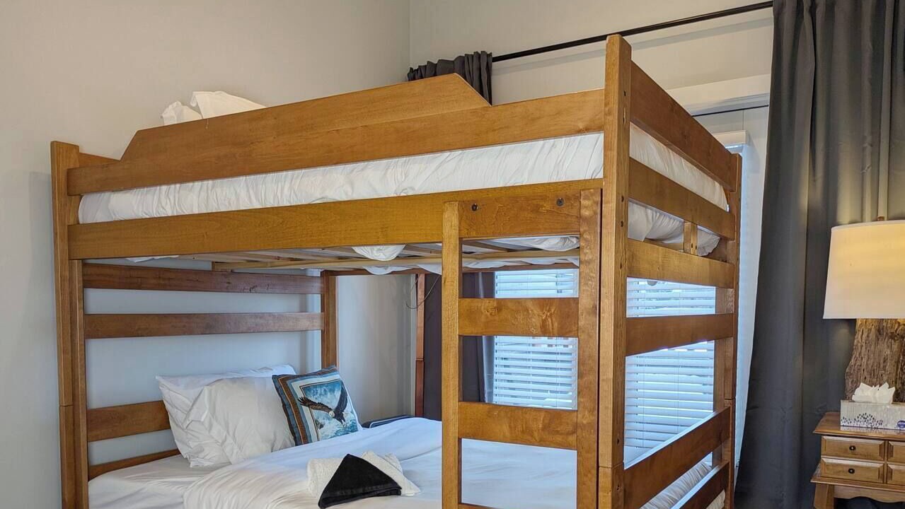 Photo of Bedroom in East Kootenay