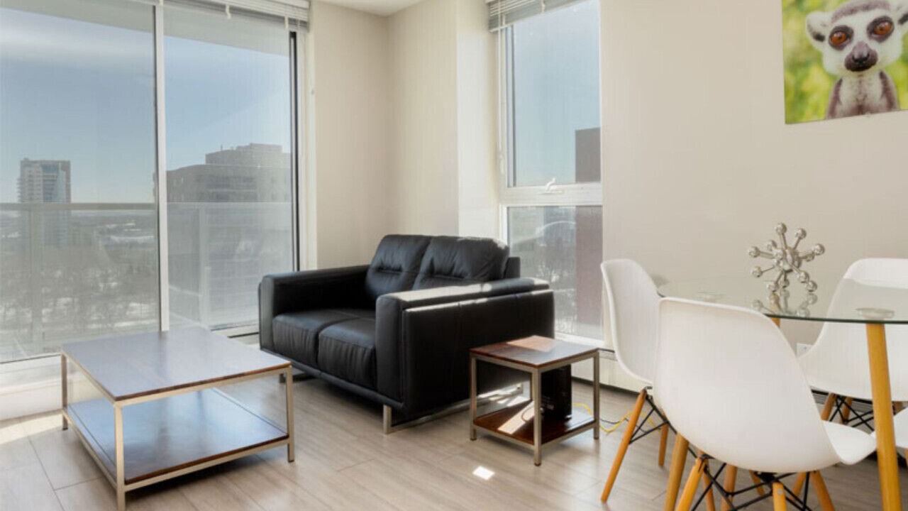 Photo of Livingroom in North Central Edmonton
