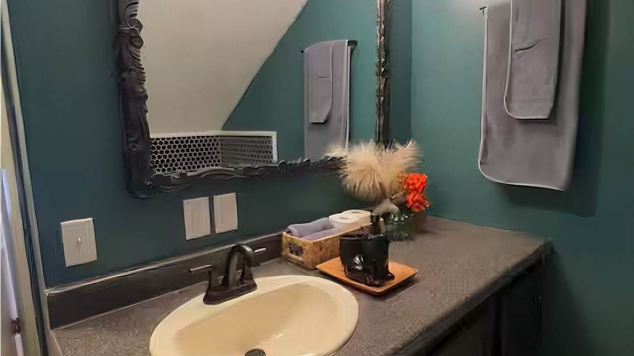Photo of Bathroom in Garfield Heights