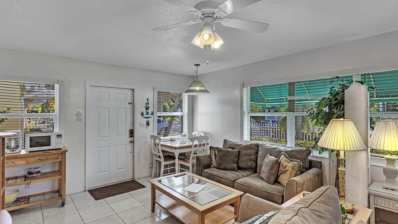 Photo of Livingroom in Pompano Beach
