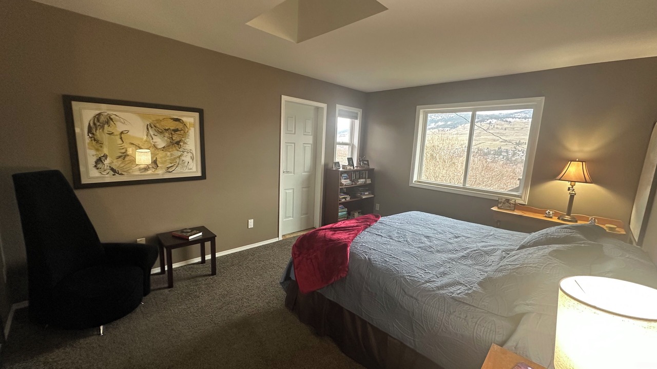 Photo of Bedroom in Winfield