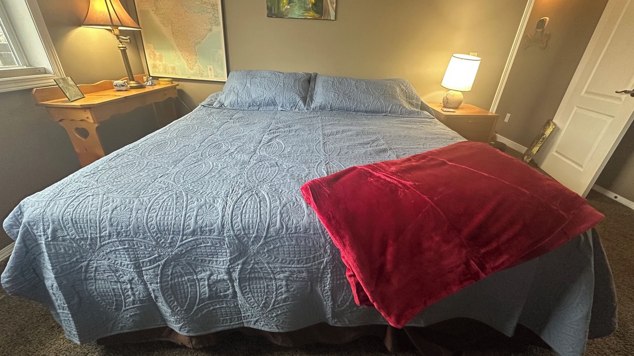 Photo of Bedroom in Winfield