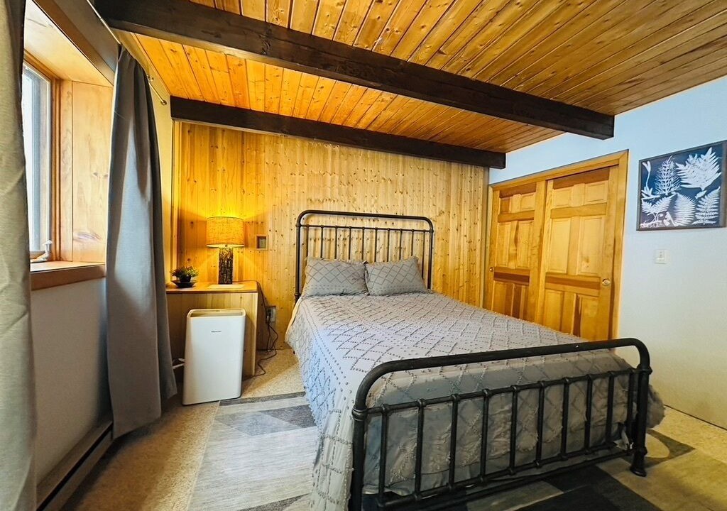 Photo of Bedroom in Jackson