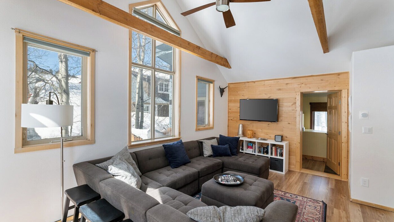 Photo of Livingroom in Crested Butte