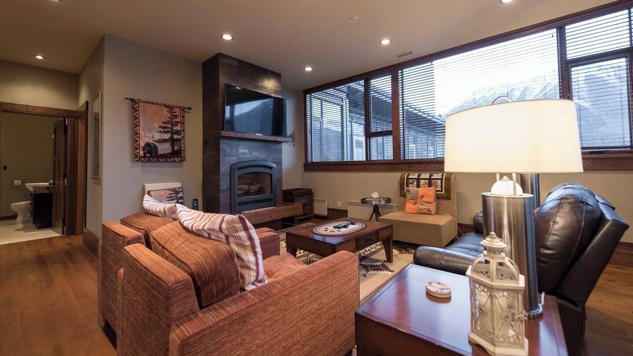 Photo of Livingroom in East Kootenay