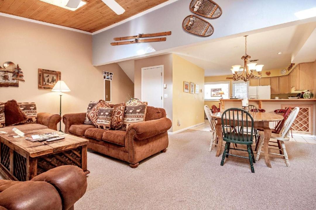 Photo of Livingroom in Intermountain