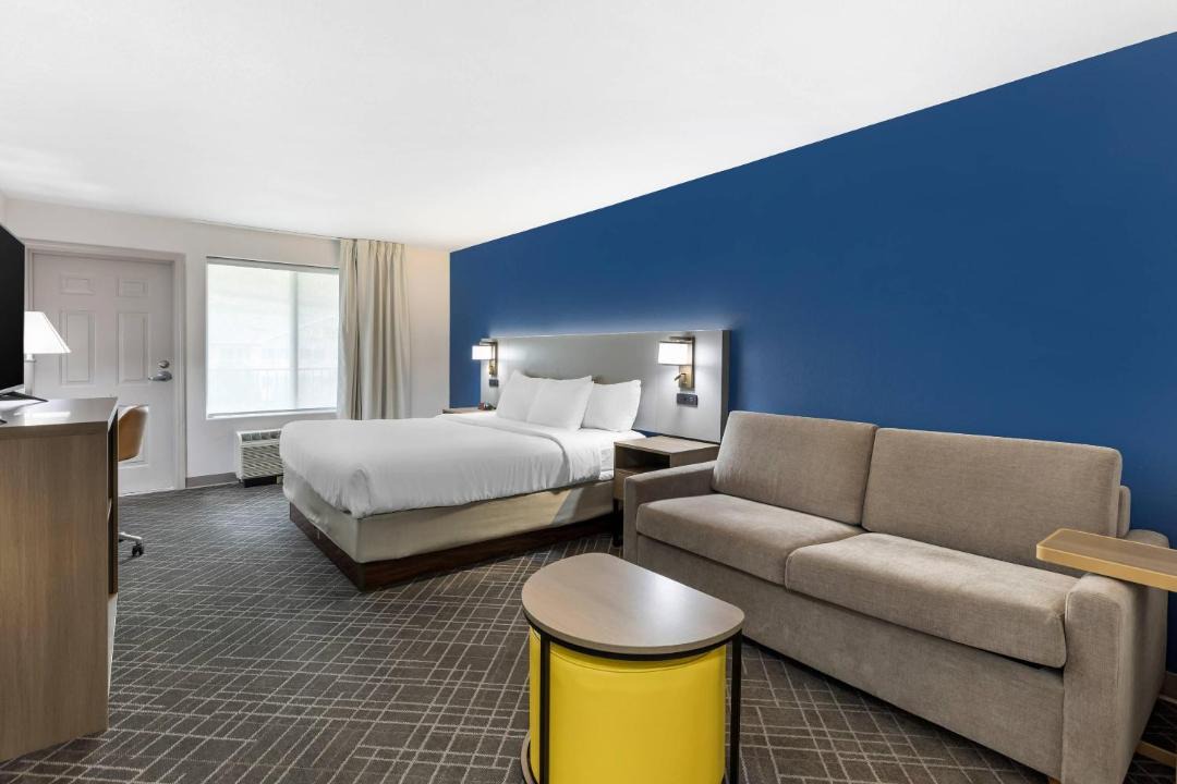 Photo of Bedroom in Glenwood Springs
