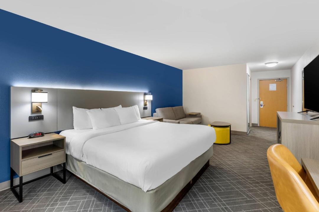 Photo of Bedroom in Glenwood Springs