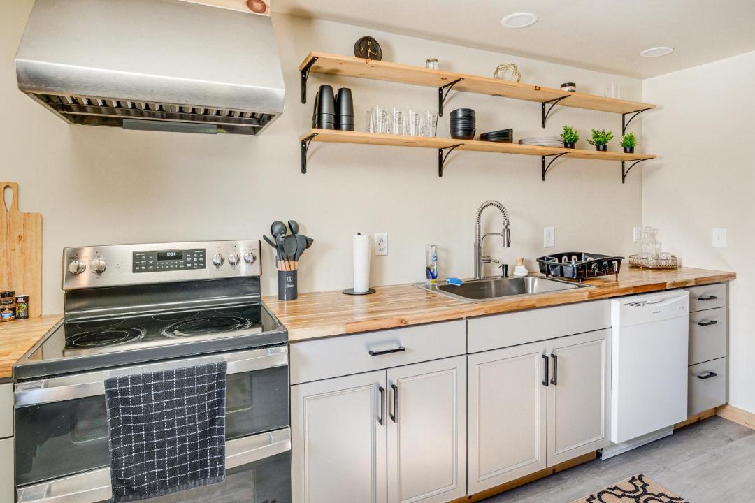 Photo of Kitchen in Moriah Center