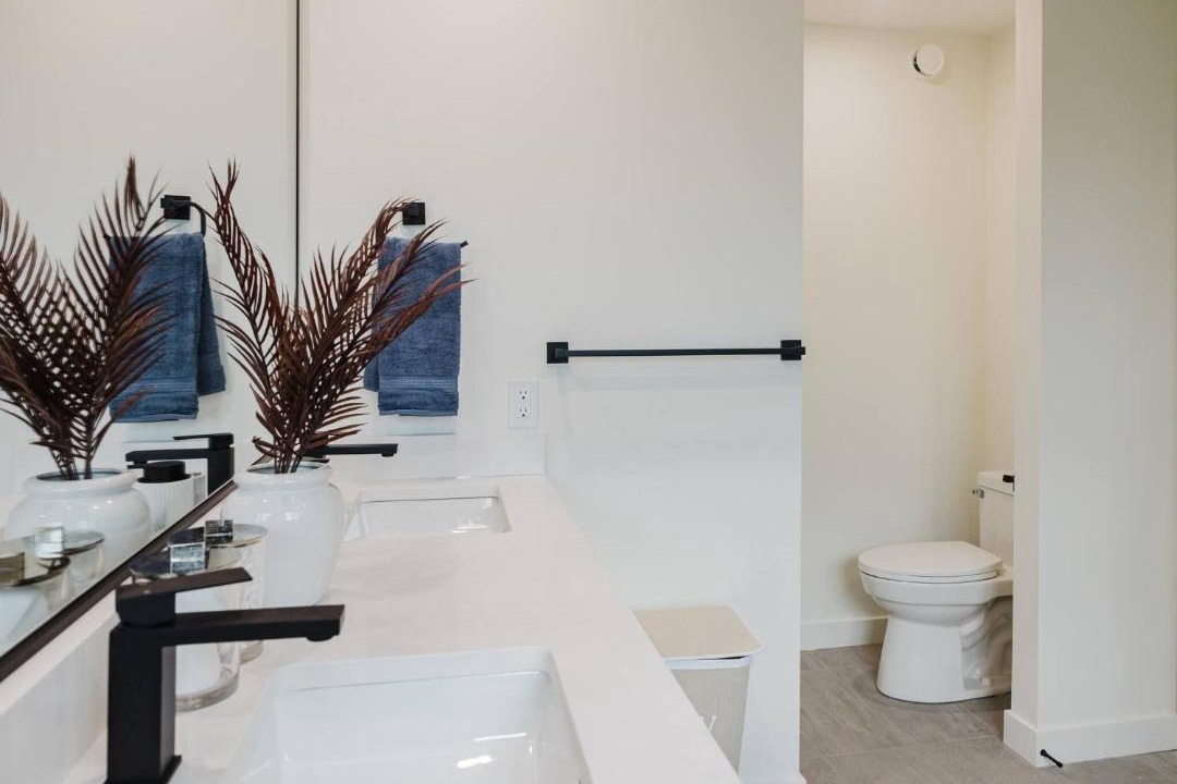 Photo of Bathroom in Leduc
