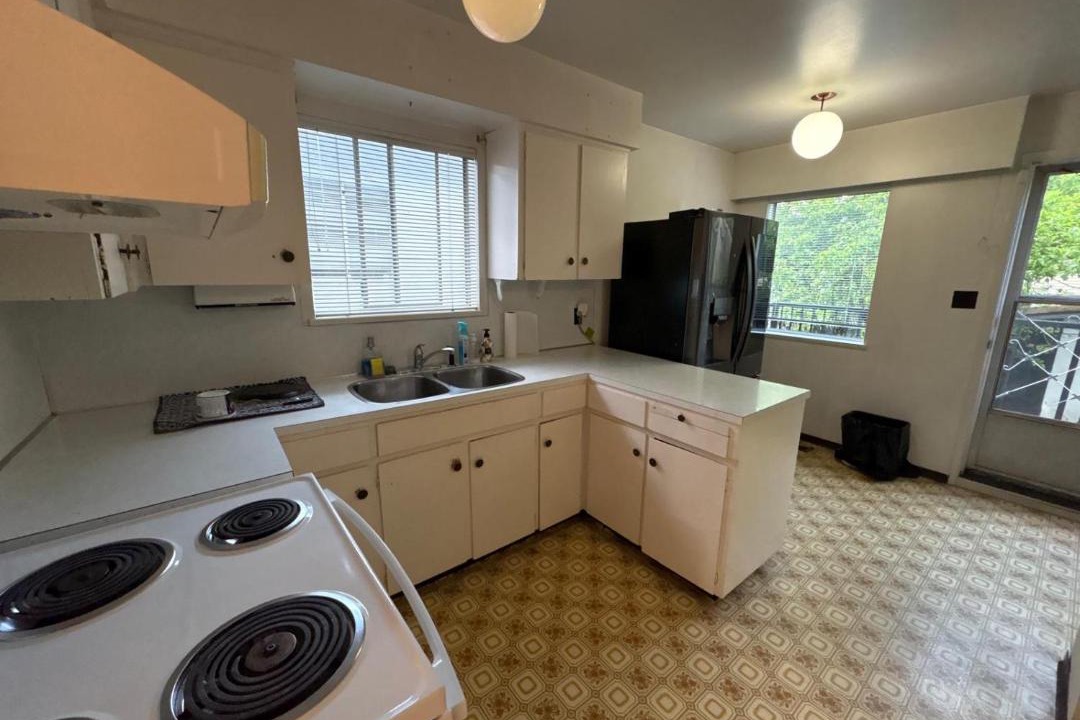 Photo of Kitchen in Sunset