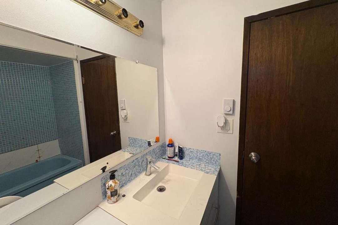 Photo of Bathroom in Sunset