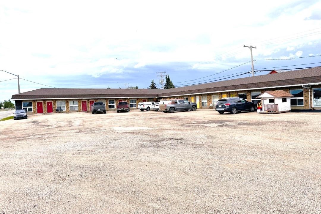 Photo of Others in Assiniboia