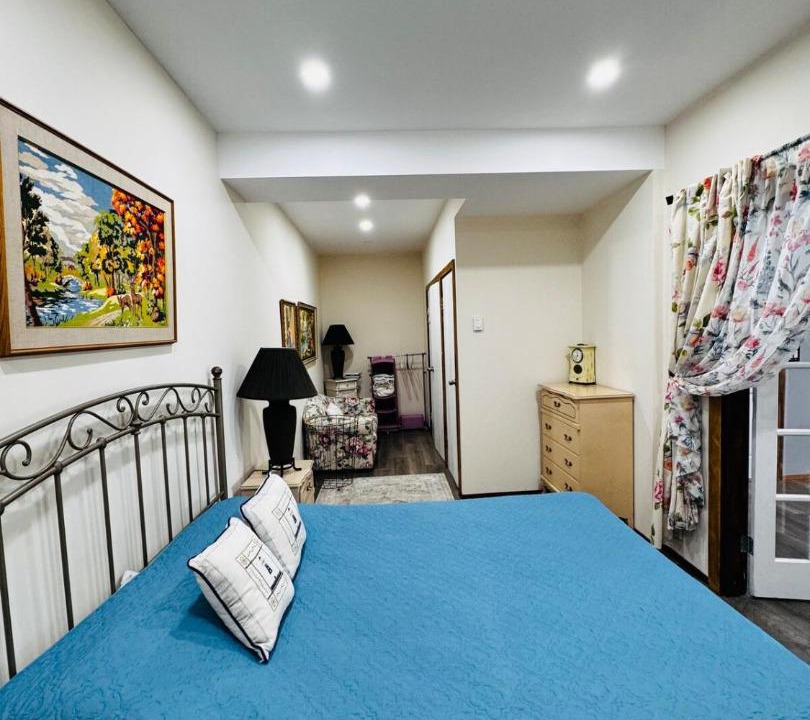 Photo of Bedroom in Anglemont