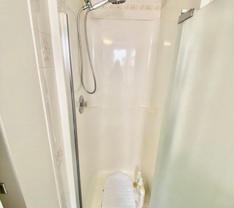 Photo of Bathroom in Okanagan-Similkameen