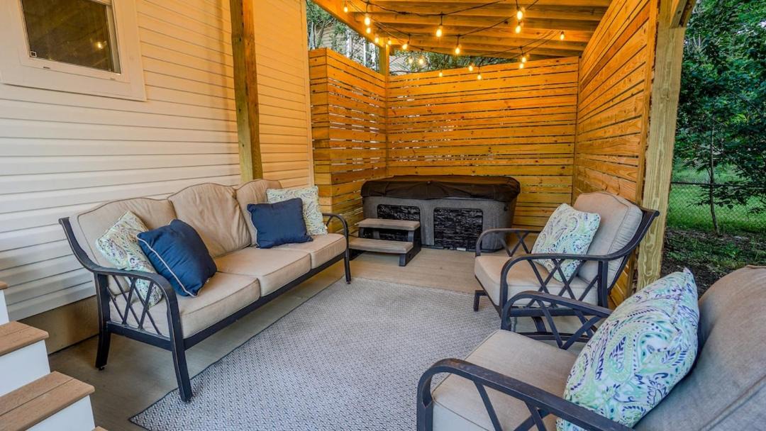 Photo of Patio Balcony in Akron