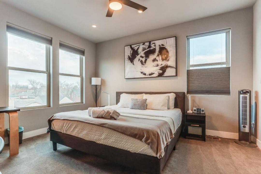 Photo of Bedroom in Lincoln Park