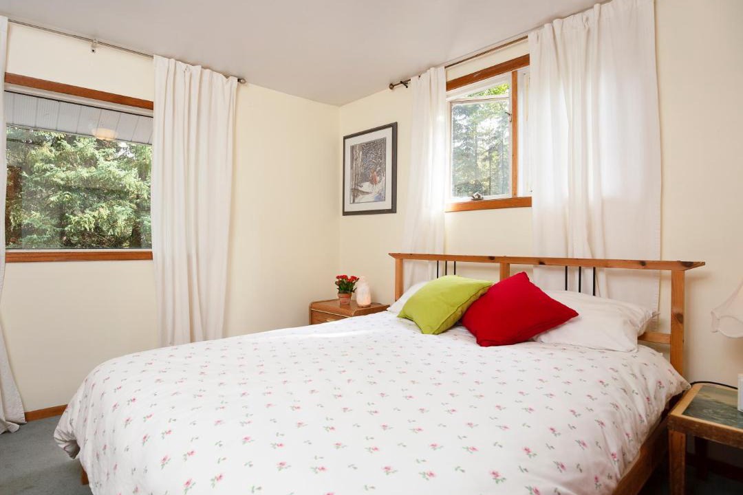 Photo of Bedroom in Sundre