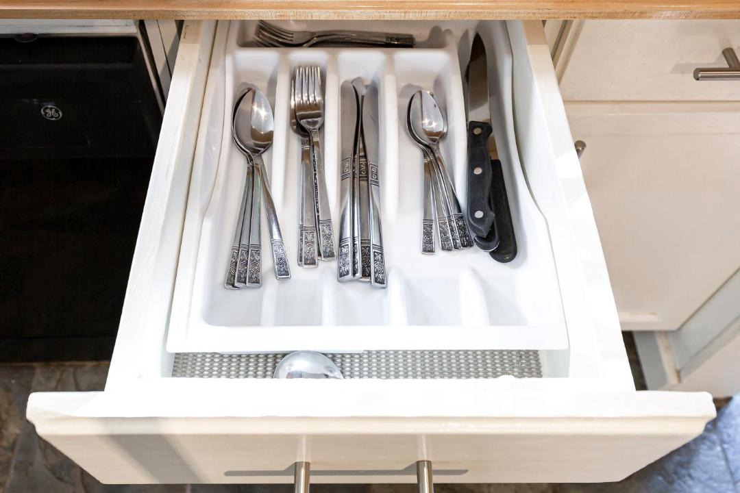 Photo of Kitchen in Sundre