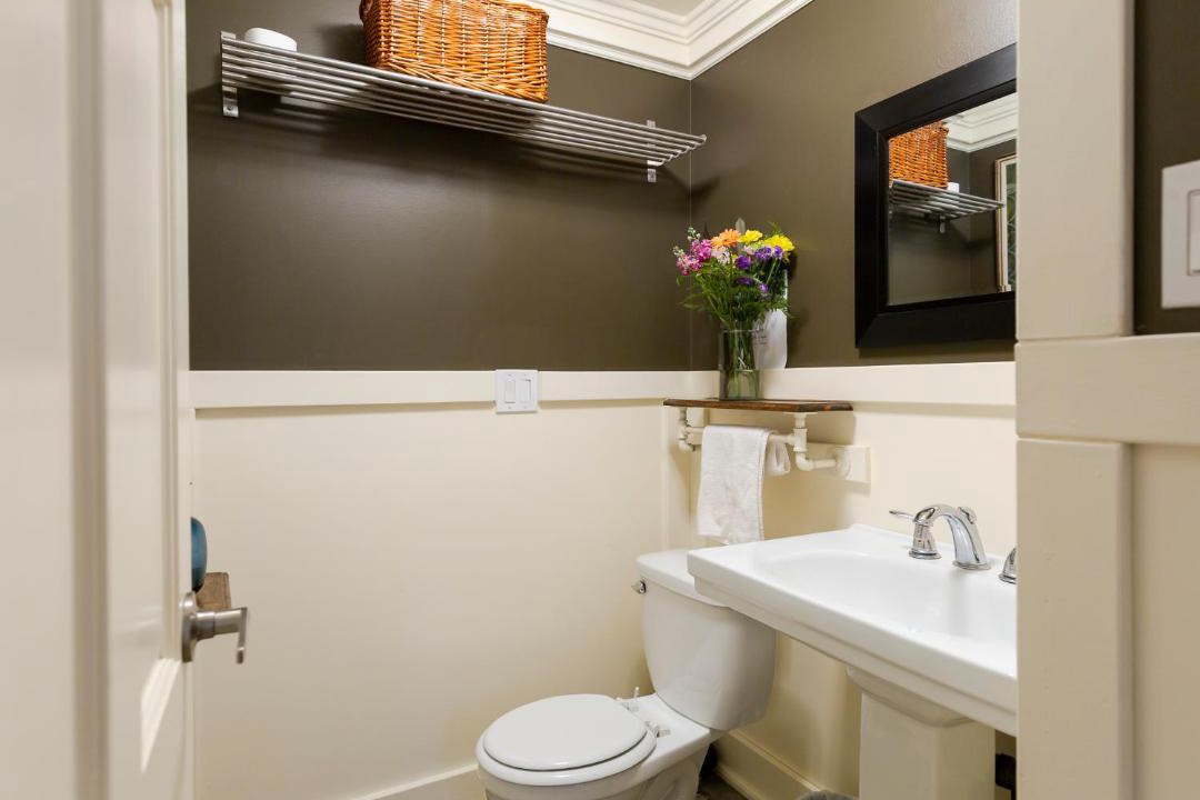 Photo of Bathroom in Sundre