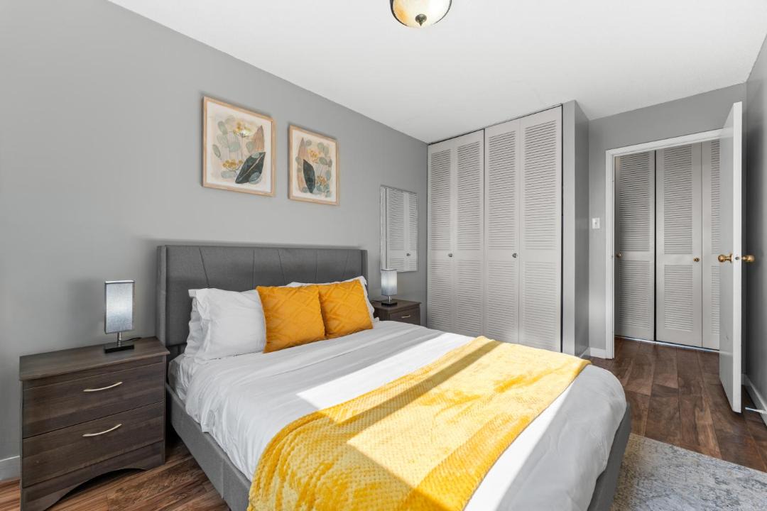 Photo of Bedroom in North Central Edmonton