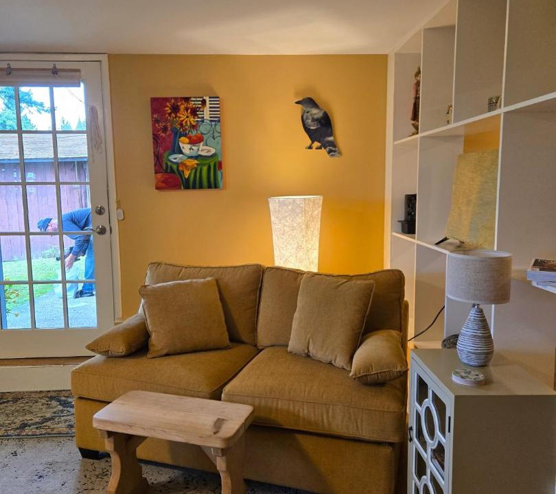 Photo of Livingroom in Salt Spring Island