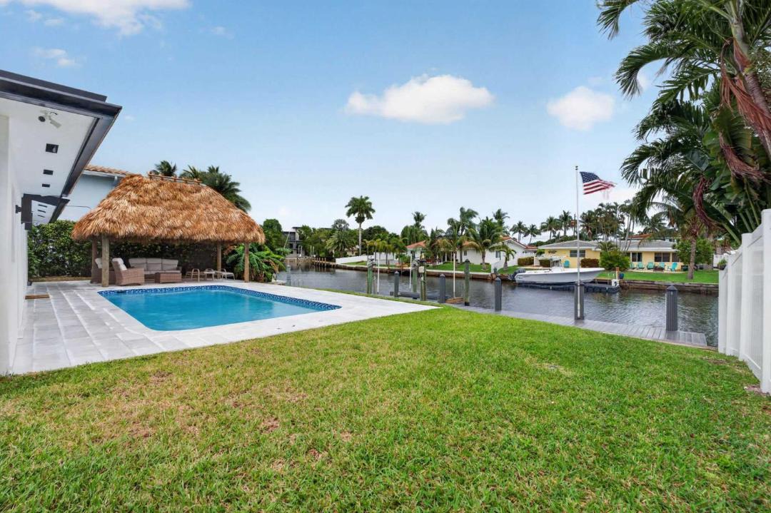 Photo of Others in Garden Isles