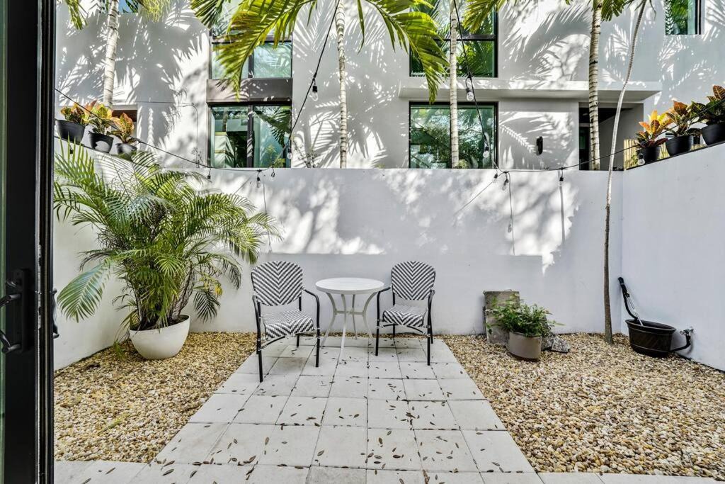 Photo of Patio Balcony in Colee Hammock