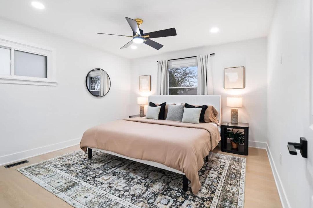 Photo of Bedroom in Cuyahoga County
