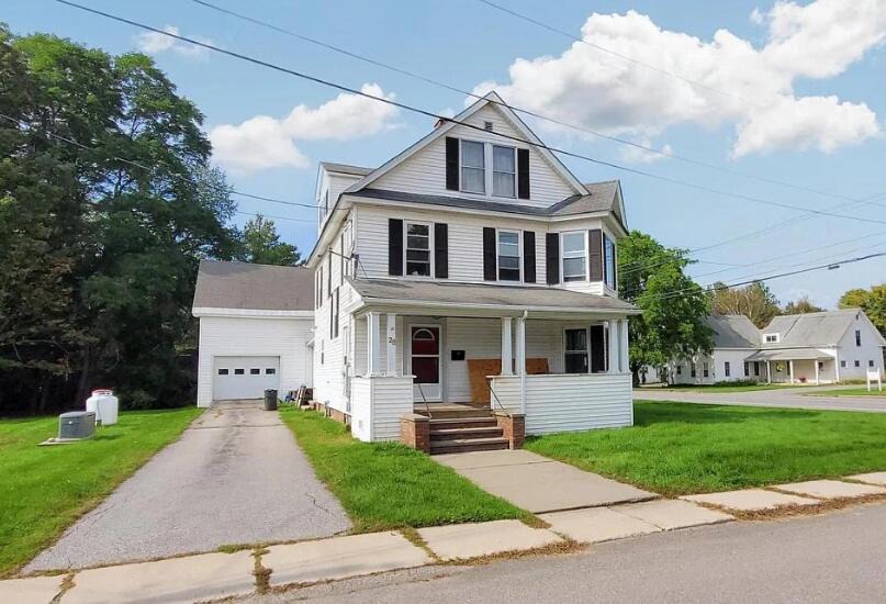 Photo of Buildings in Colebrook